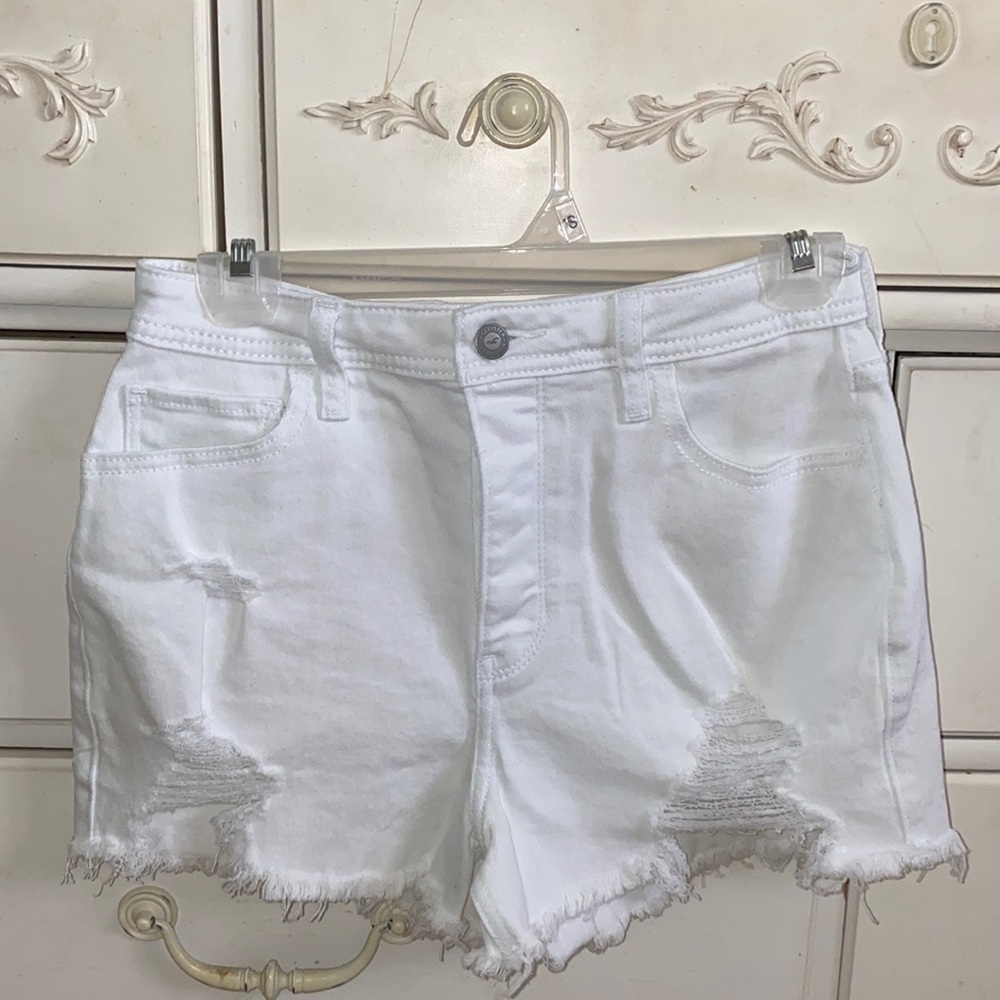 Hollister ultra high rise mom short 3” size 5/27